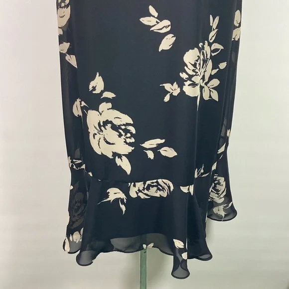 Emma & Michele Black Floral Sleeveless Dress Size PL - Picture 2 of 9